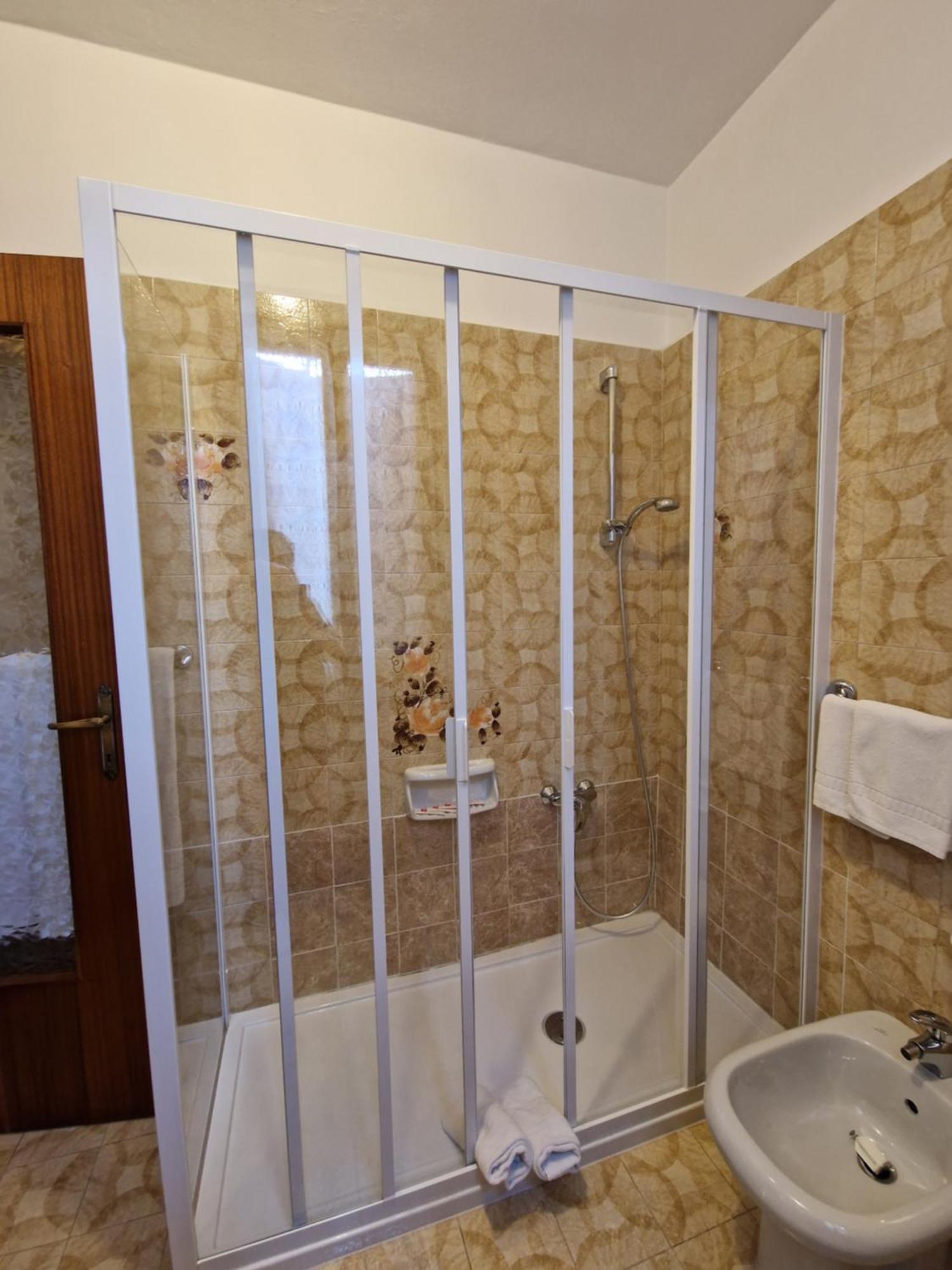 Residence Celeste Mezzegra Phòng bức ảnh