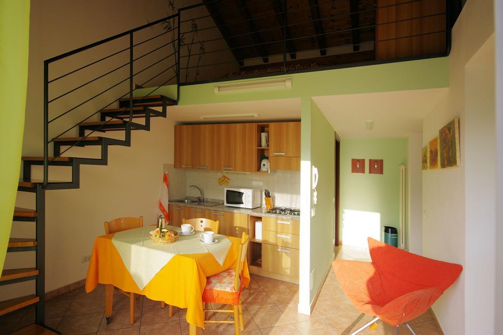 Residence Celeste Mezzegra Ngoại thất bức ảnh